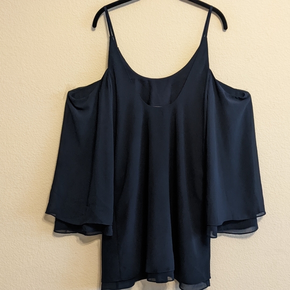 LOVERS + FRIENDS X REVOLVE LUCY DRESS navy mini dress cold shoulder Sz Small EUC - Picture 4 of 7